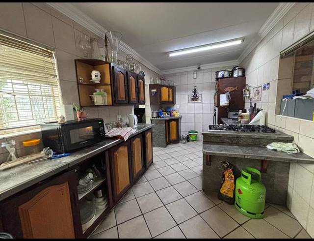 3 BEDROOM HOUSE FOR SALE IN WENTWORTH PARK